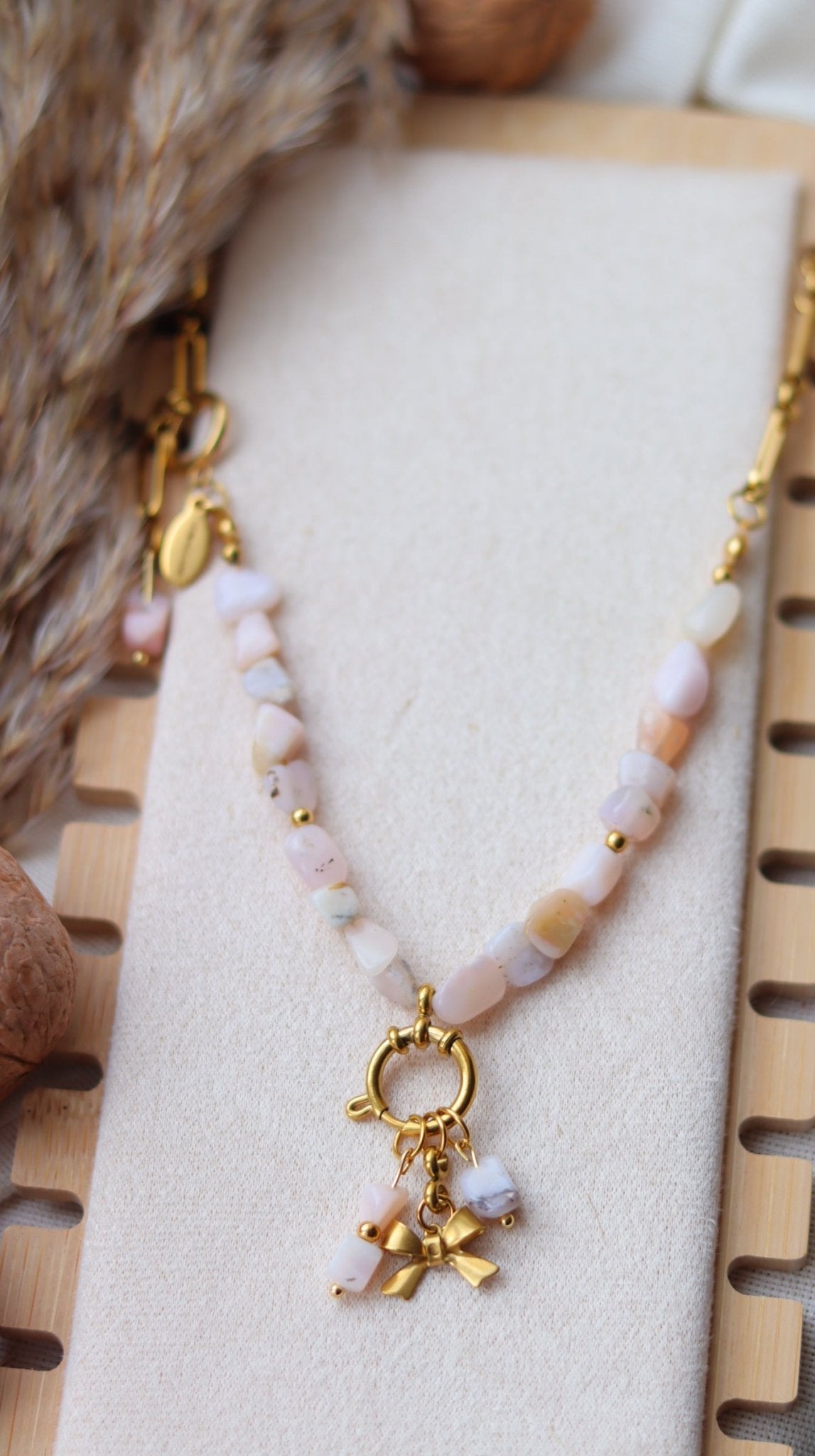 BOW pink opal stainless steel chokerNecklace