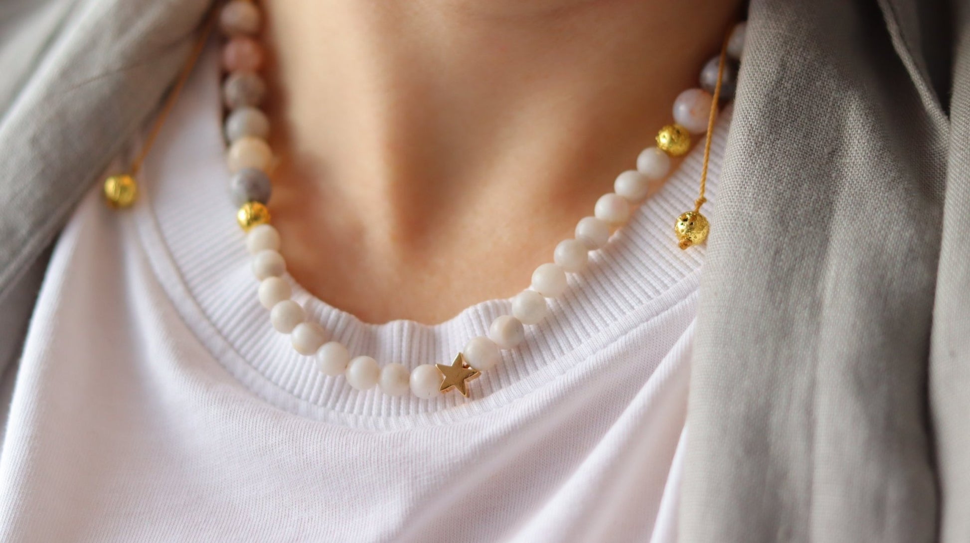 GLOW STAR necklaceNecklace