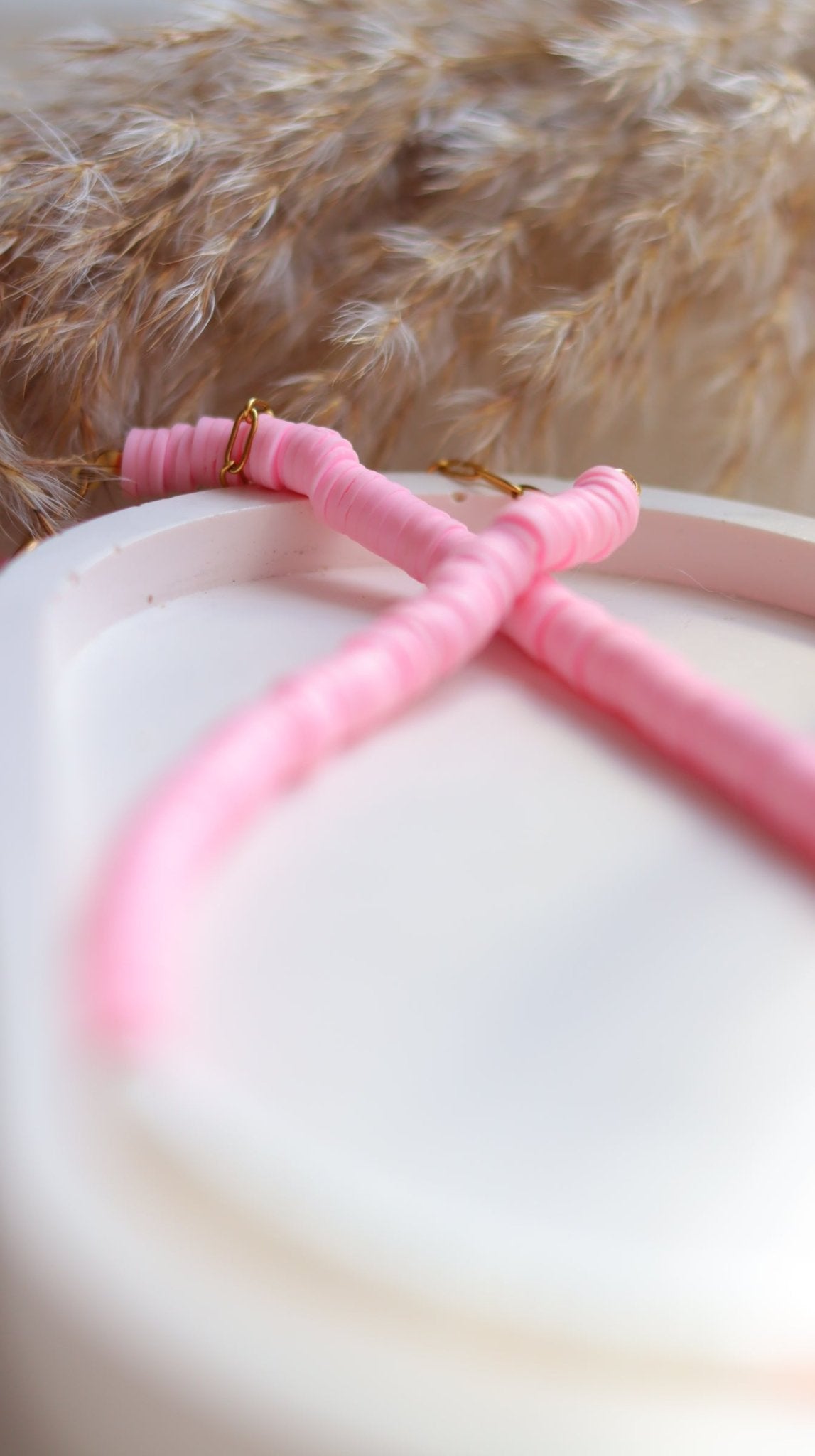 PINK SHELL adjustable choker / necklaceNecklace