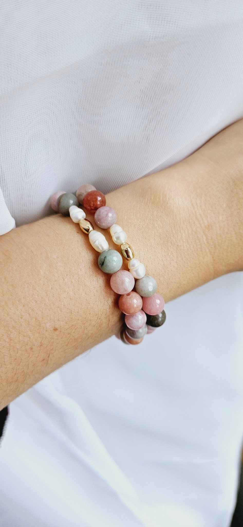 RAINBOW Alashan Agate braceletBracelet