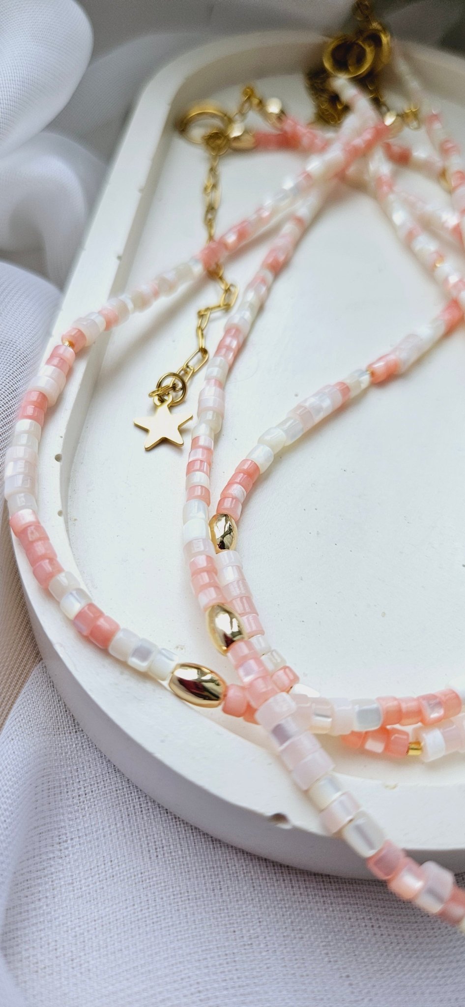 SEA SHELL pink summer adjustable necklace / chokerNecklace