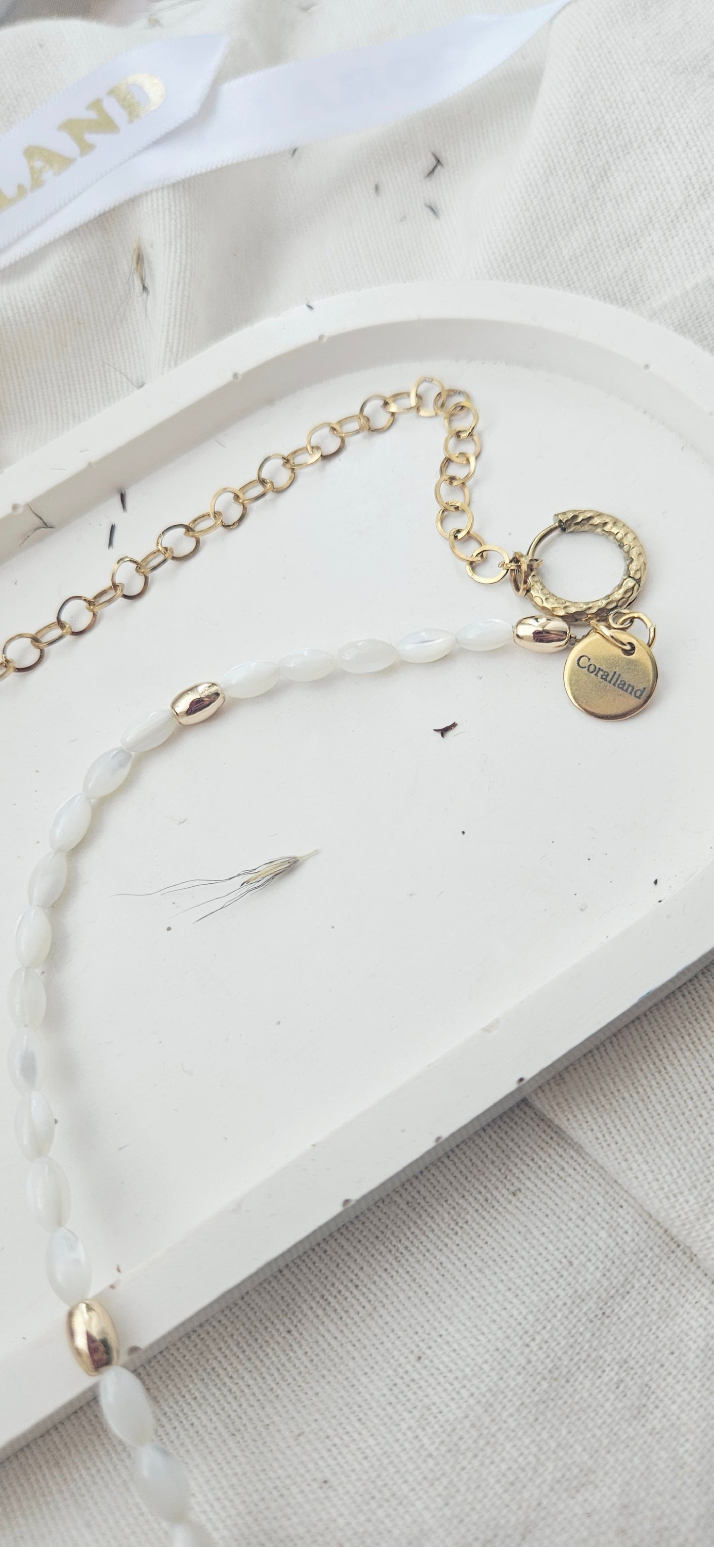 BLANCO Choker - Adjustable, stainless steel & sea shell