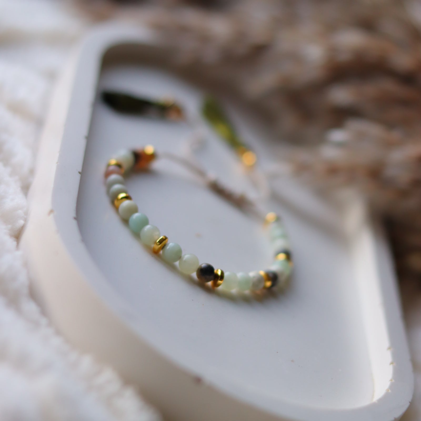 WHISPERING ELEGANCE minimalist braceletBracelet