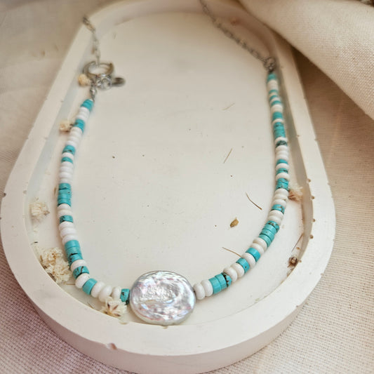 CIELO turquoise stone beads with white howlite and silver stainless steel details choker 