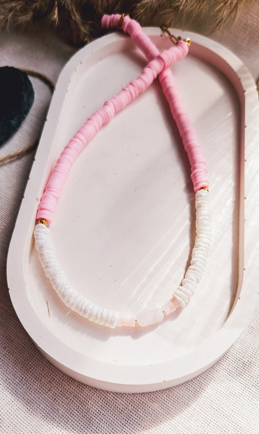 PINK SHELL adjustable choker / necklaceNecklace